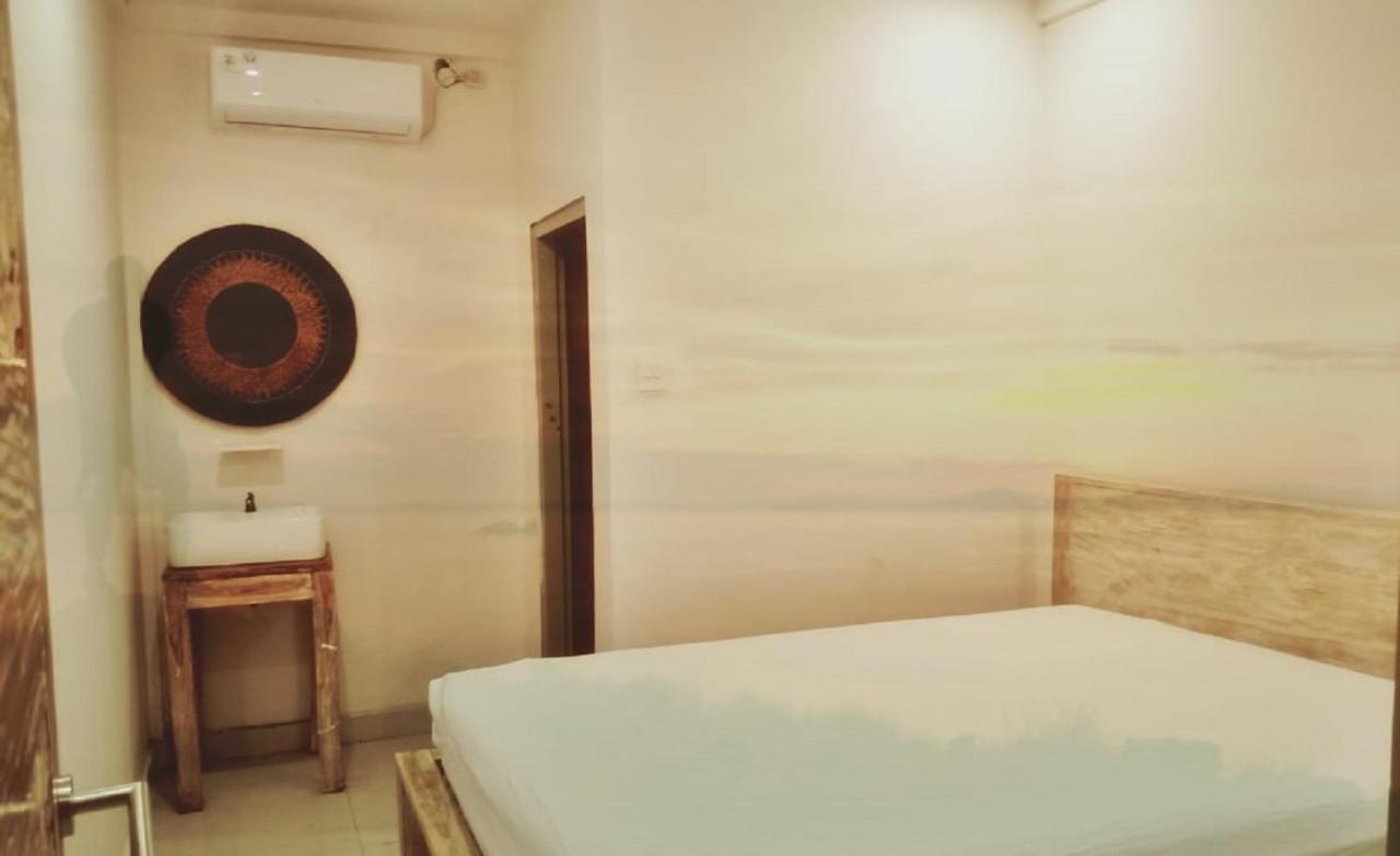 A-Manta Homestay Labuan Bajo Exterior photo